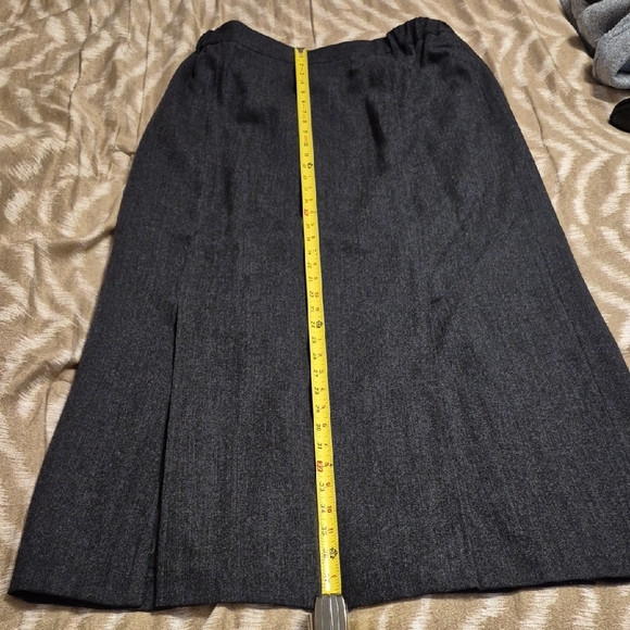 Vintage Elegant Gray Harve Benard Wool Long Skirt Size 14W - Picture 2 of 10
